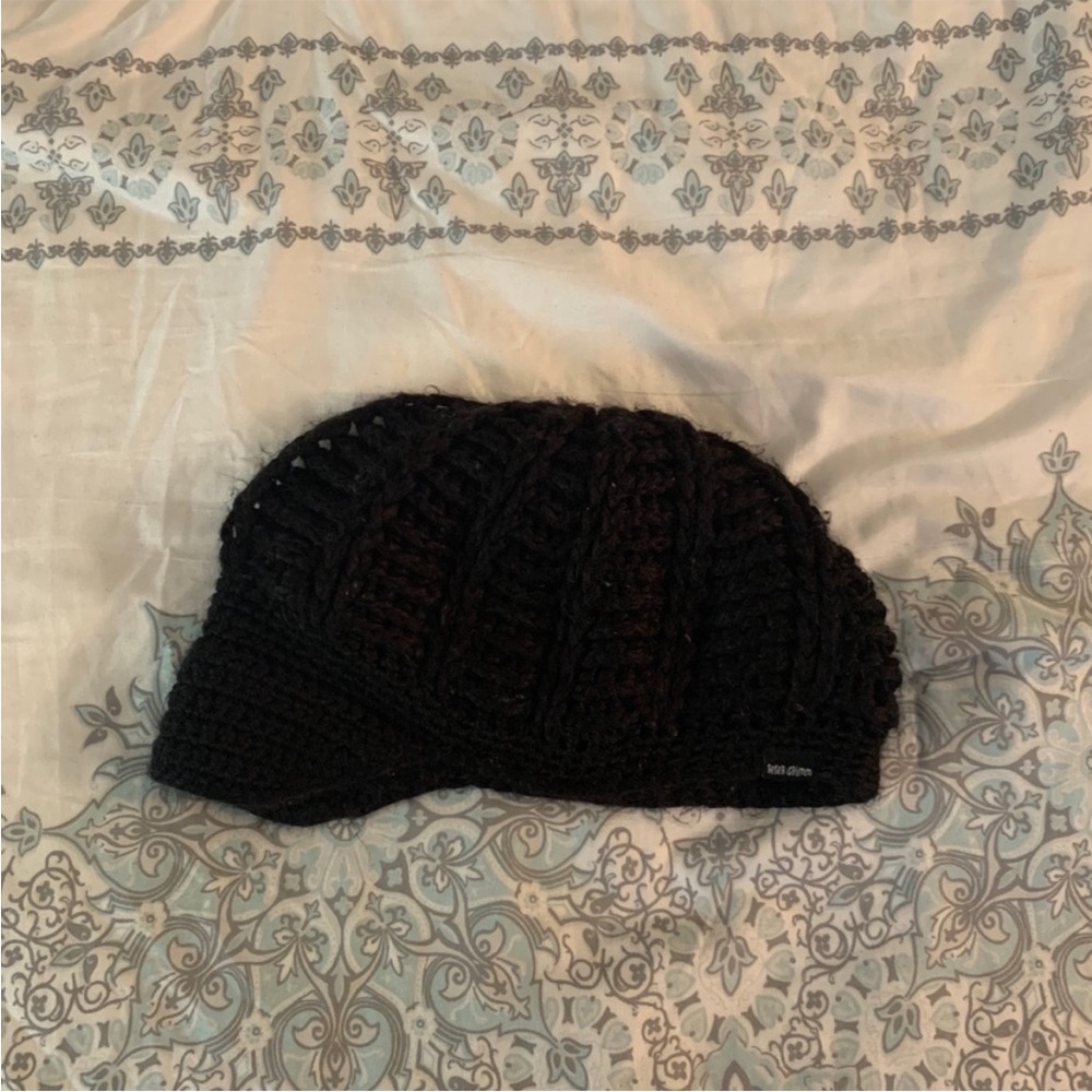 Stylish Black Knit Beanie